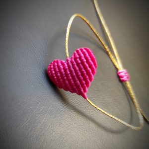 ΧΡΥΣΟ ΒΡΑΧΙΟΛΙ ΜΕ ΦΟΥΞΙΑ ΜΑΚΡΑΜΕ ΚΑΡΔΙΑ