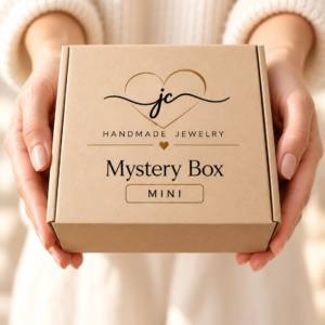01 · MINI MYSTERY BOX