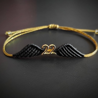 Gold bracelet with black macrame wings and gold  steel 22 element 
Code: WANG2003
Price: 9,20€
______________________________
Χρυσό βραχιόλι με μαύρα μακραμέ φτερά αγγέλου και χρυσό ατσάλινο στοιχείο 22
Κωδικός: WANG003
Τιμή: 9,20€
______________________________
#juliascollection #handmade #macrame #macramejewelry #macraméwings #wings #goldwings #shop #shoponline #buy #black #gold #blackmacrame #goldmacrame